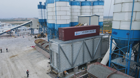 satın al Özel 2-6 Saat Beton Soğutma Sistemi 10-100 Ton/Saat Vuruşlu Kompresör online manufacture